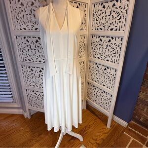 NWT London Style Chic White Midi Dress with Scarf Detail Sz 8